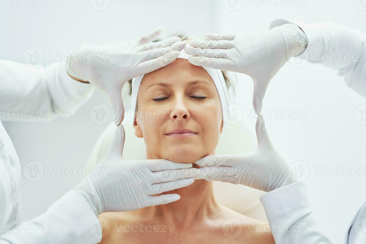 A scene of medical cosmetology treatments botulinum injection. photo