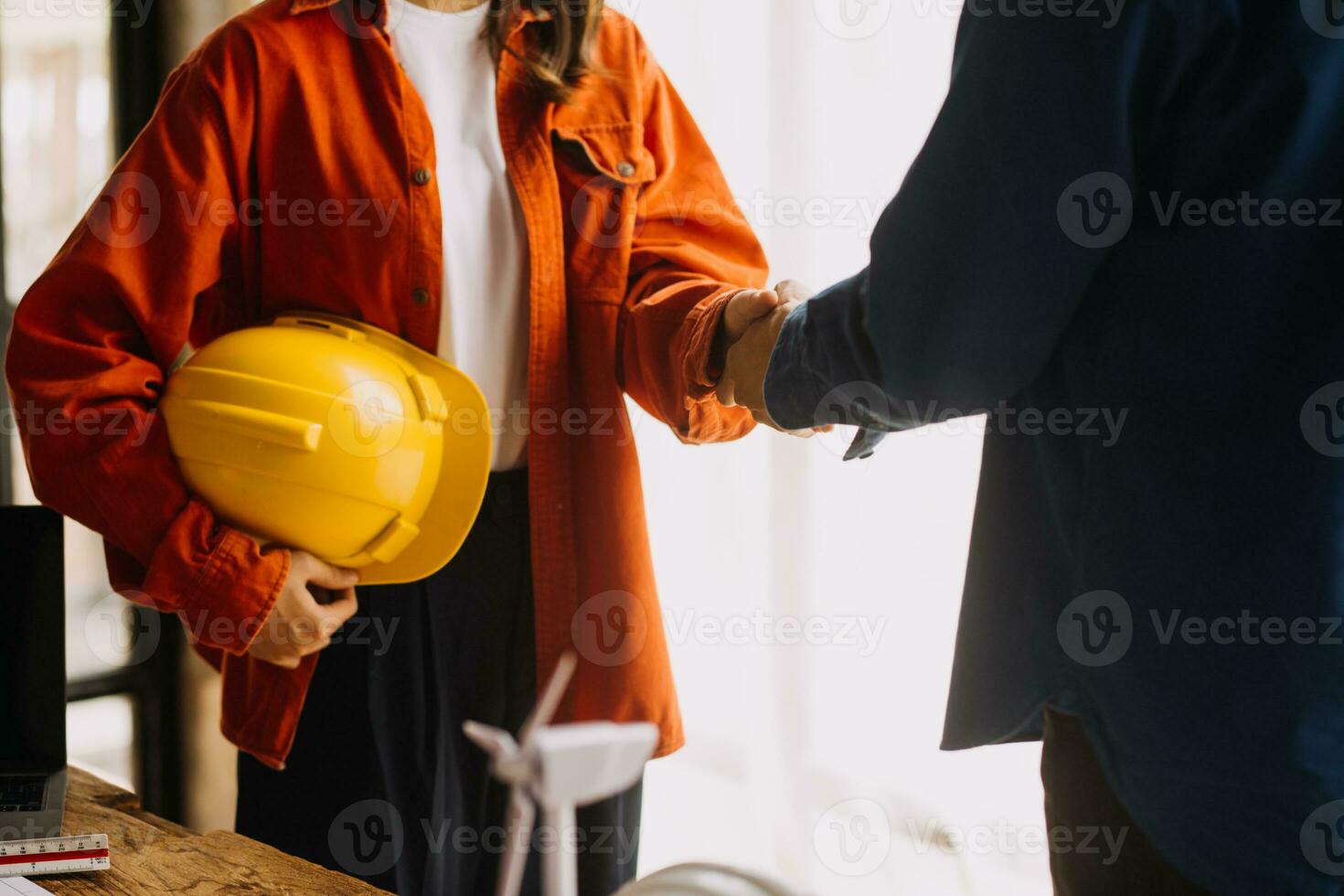 Professional Mechanical Engineer team Working on Personal Computer at Metal lathe industrial manufacturing factory. Engineer Operating lathe Machinery. Product quality Inspection photo