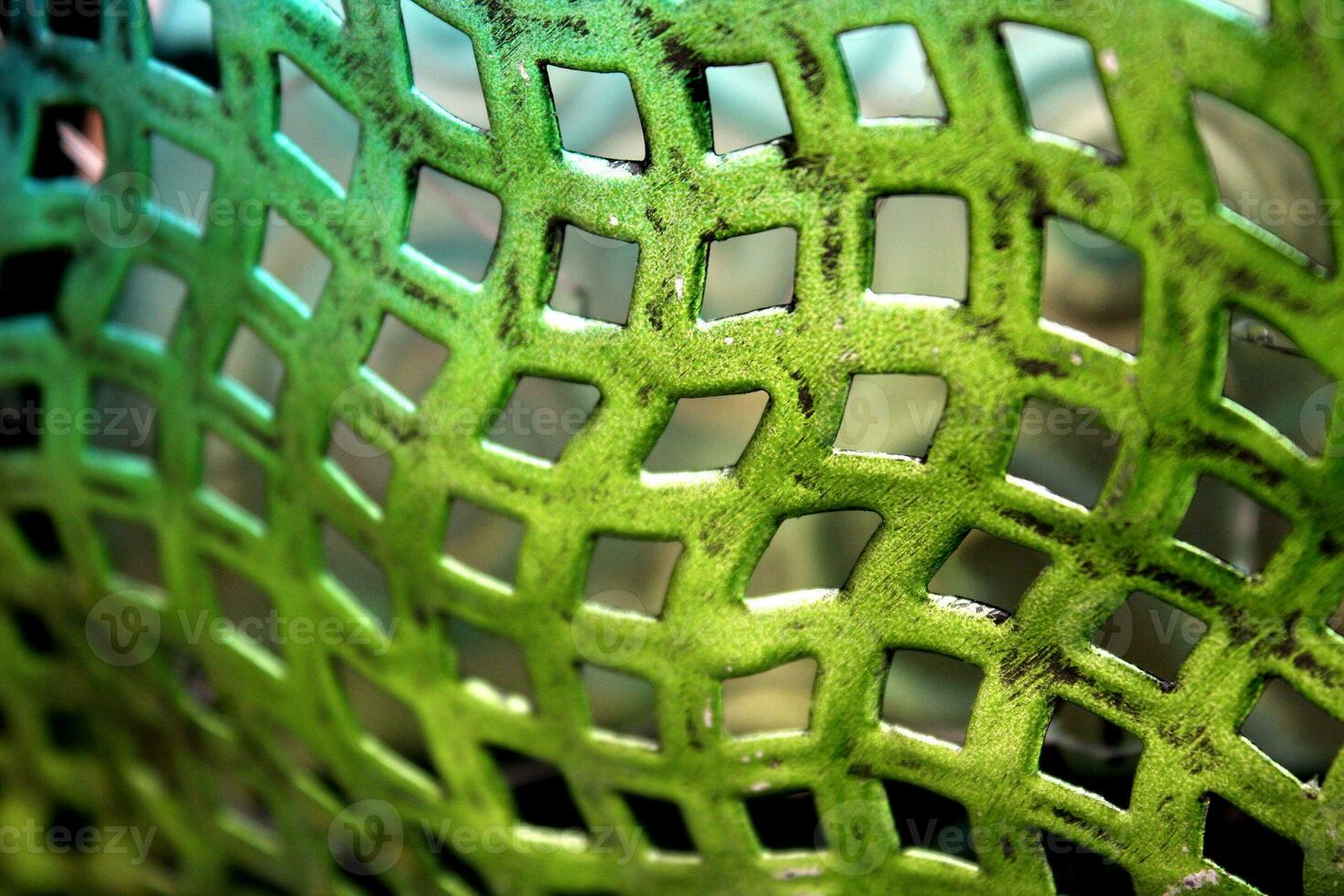 Wavy Green Metal Lattice Sculpture photo