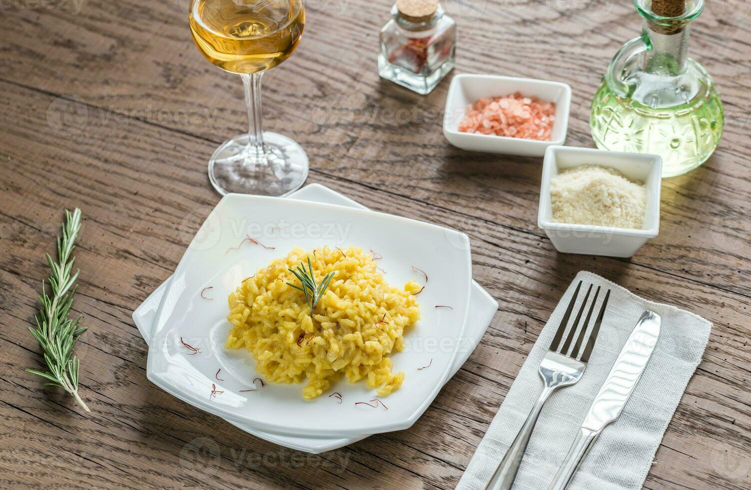 Risotto with saffron photo