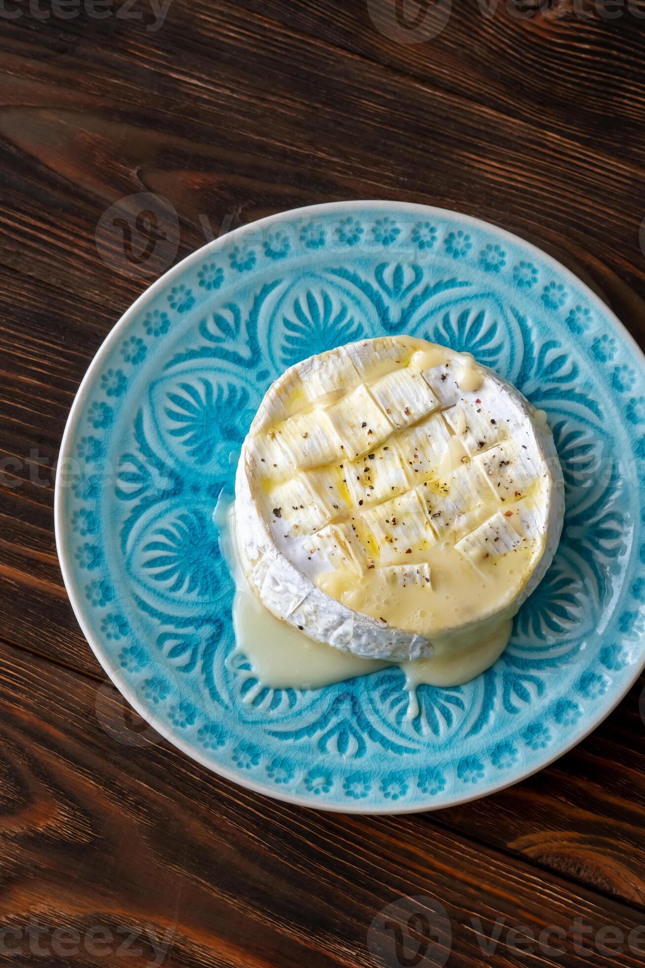Baked Camembert Cheese 23491483 Stock Photo at Vecteezy