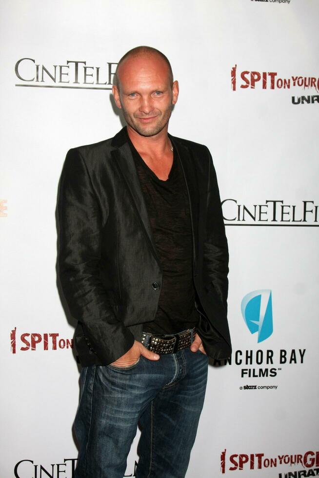 LOS ANGELES  SEP 29 Andrew Howard arrives at the I Spit on Your Grave Premiere at Mann Chinese 6 Theaters  Hollywood  Highland on September 29 2010 in Los Angeles CA photo