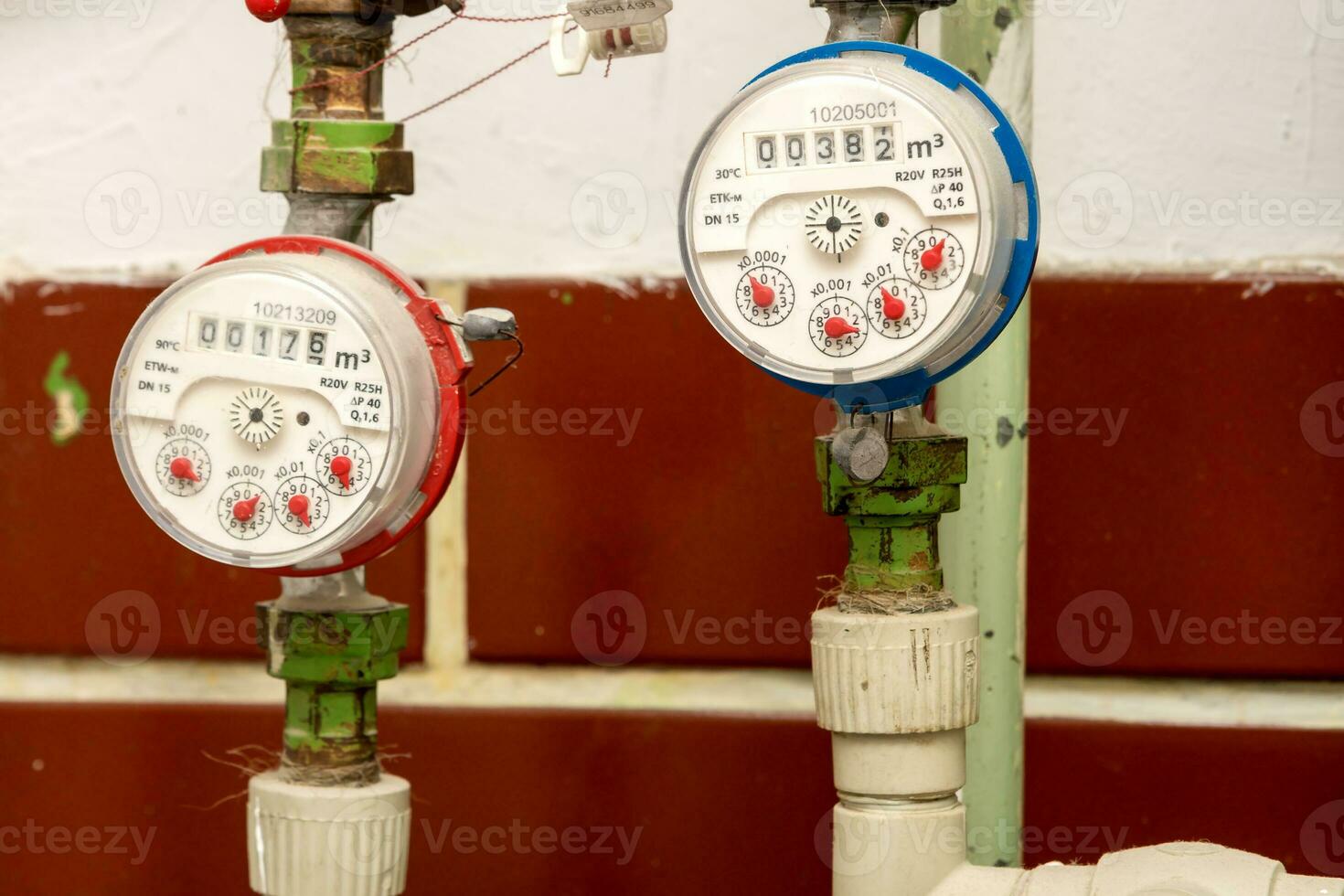 cold and hot water meters, utility bills photo