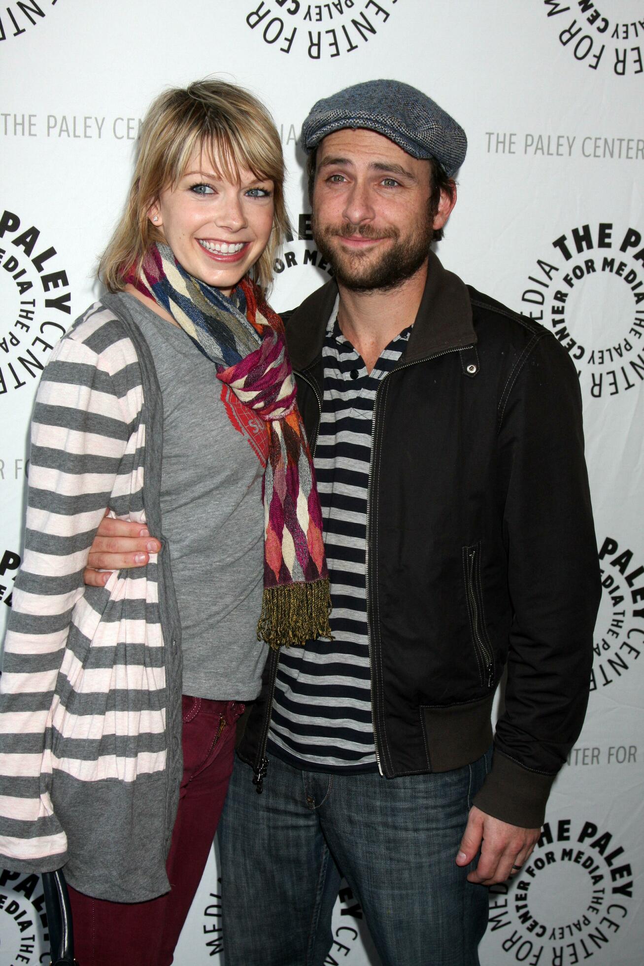 Charlie Day and Mary Elizabeth Ellis  Charlie day, Fav celebs, It's always  sunny in philadelphia