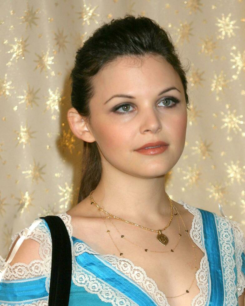 Ginnifer GoodwinDiamond Fashion Show PreviewBeverly Hills HotelBeverly Hills CAJanuary 12 20062006 photo