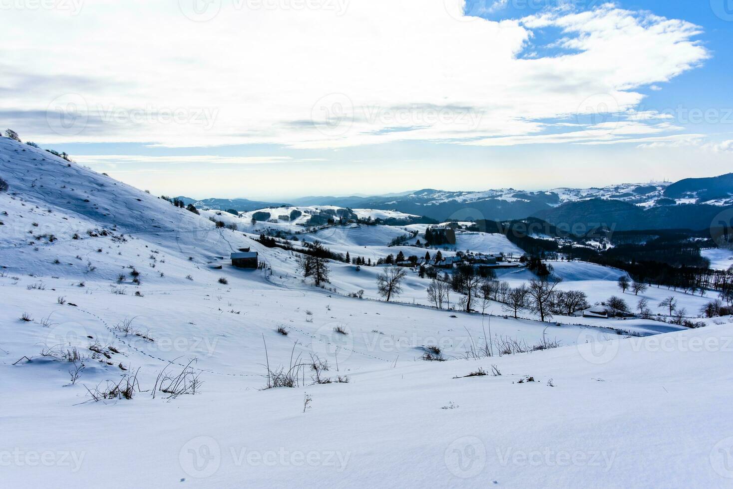 2023 01 128 CampoFontana snowy landscapes photo