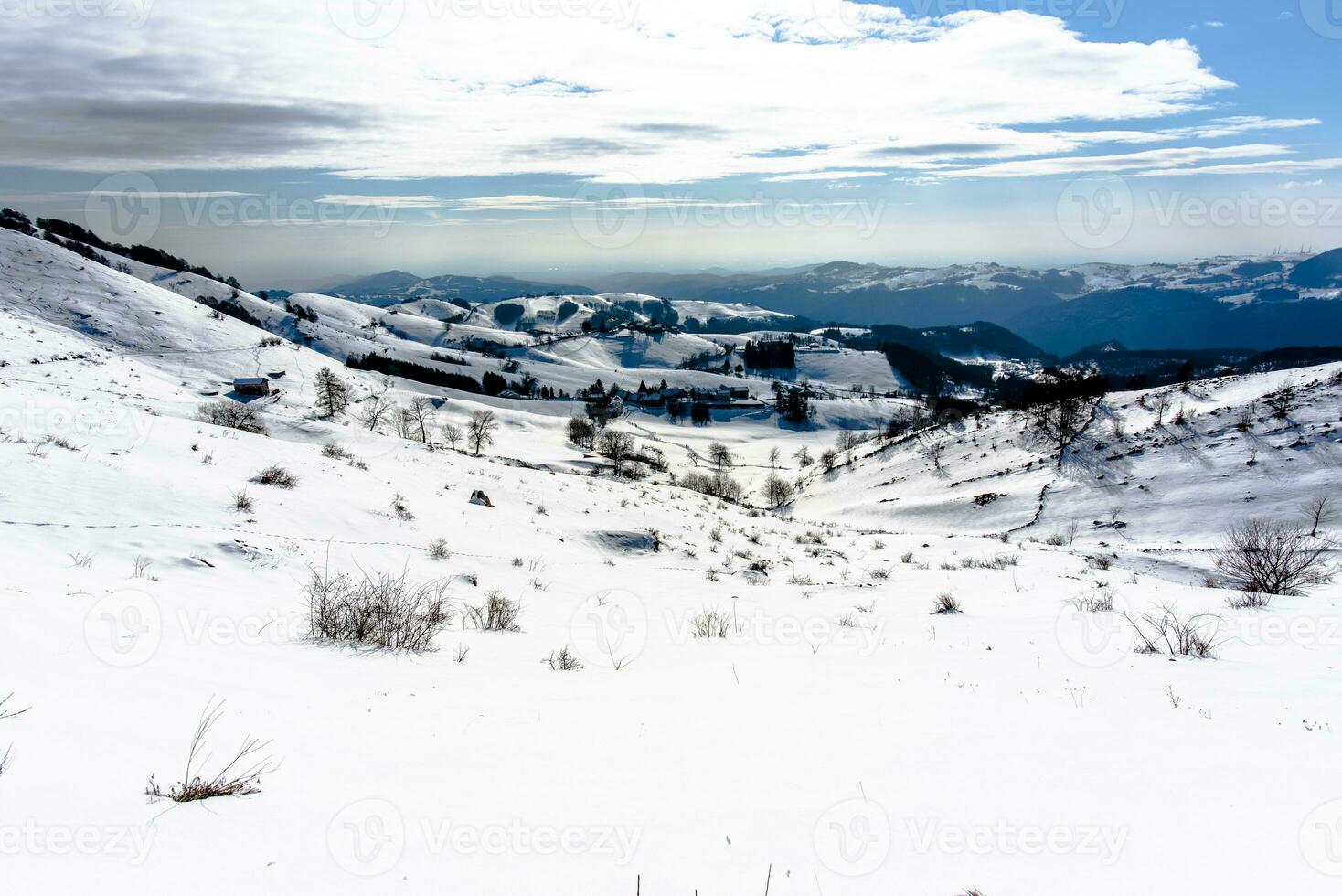 2023 01 128 CampoFontana snowy landscapes 1 photo