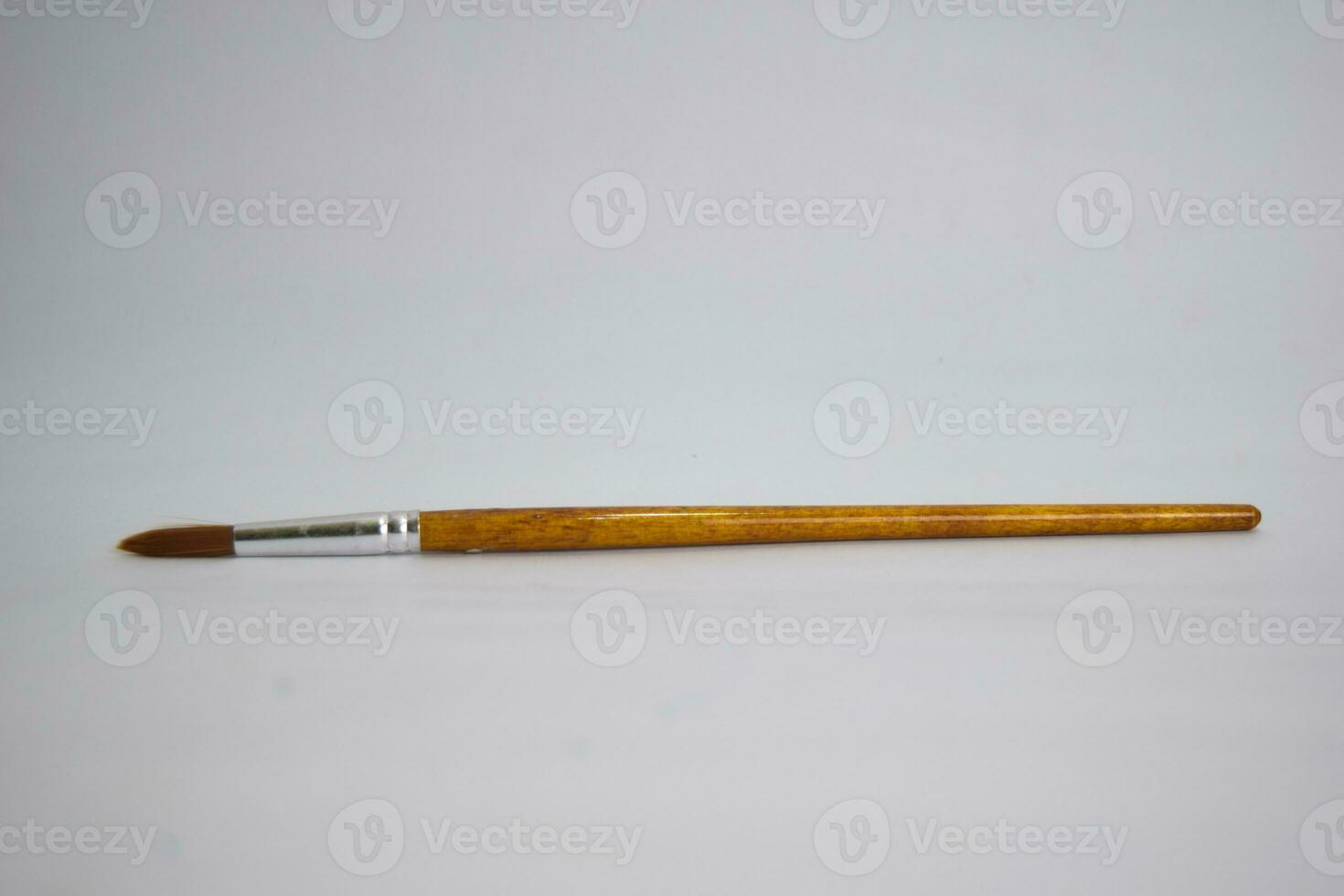 Drawing tools, paint brushes isolated on white background 23634814