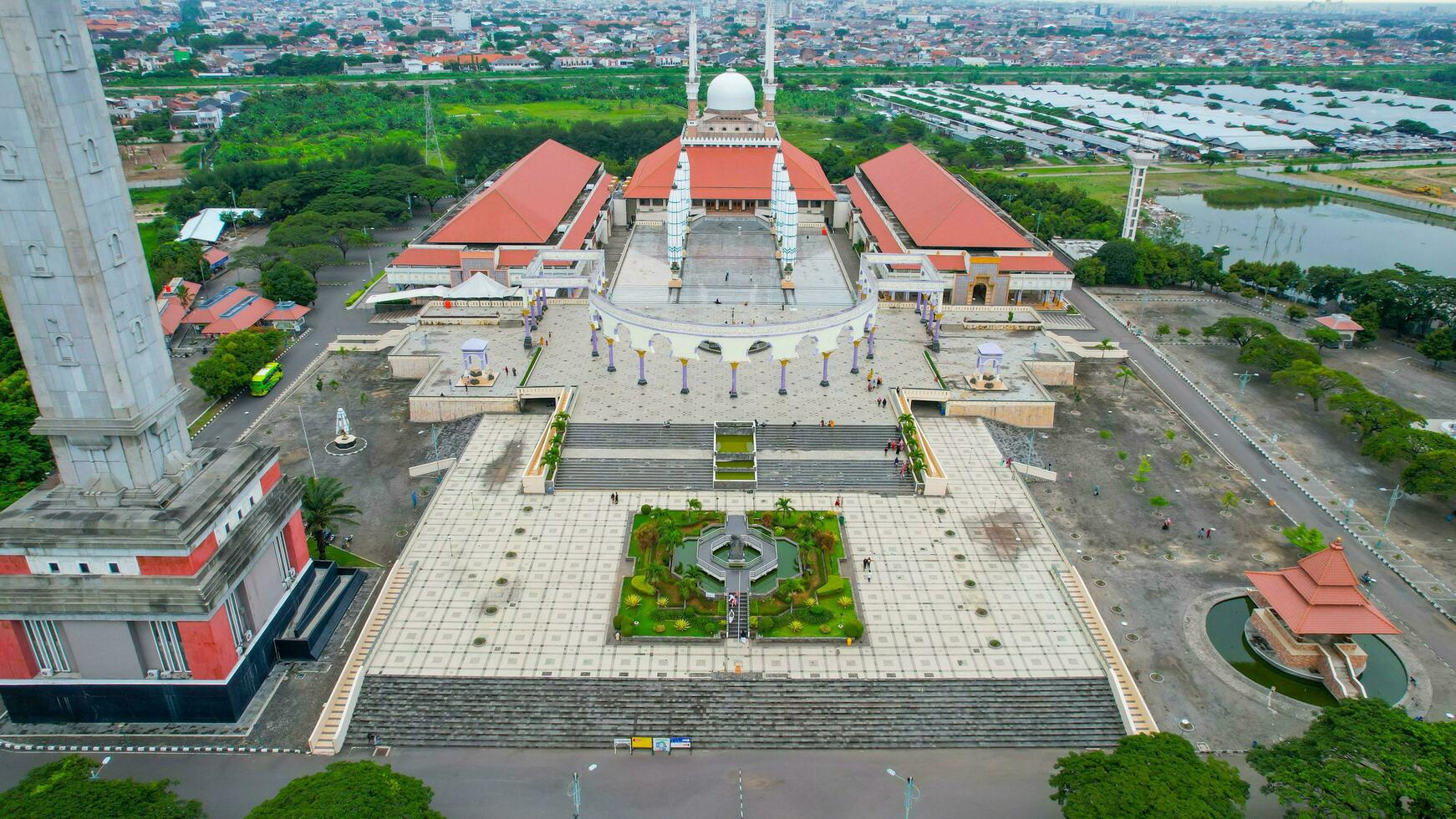 Aerial view of Great Mosque in Central Java. It is the largest mosque in Southeast Asia. Semarang - Indonesia. December 6, 2021 photo