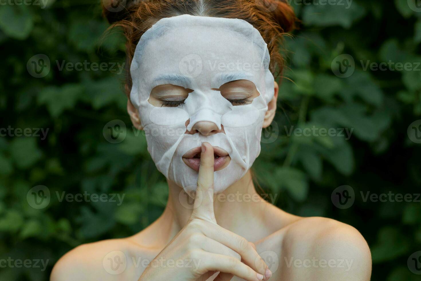 retrato de un niña anti arruga máscara foto