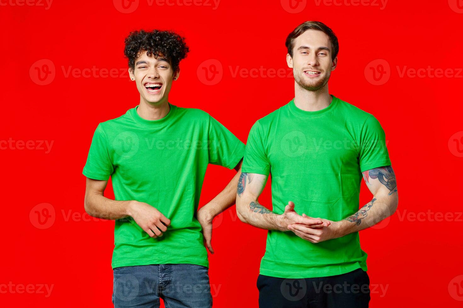 two friends green t-shirts emotions communication joy photo