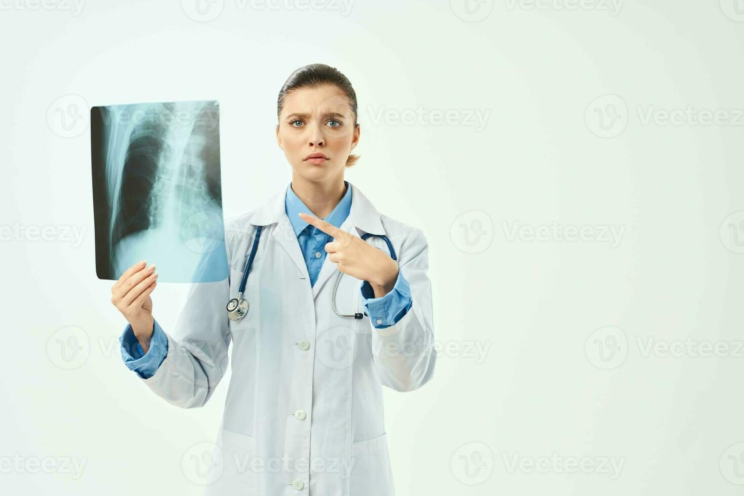 female doctor hospital x-ray health examination photo