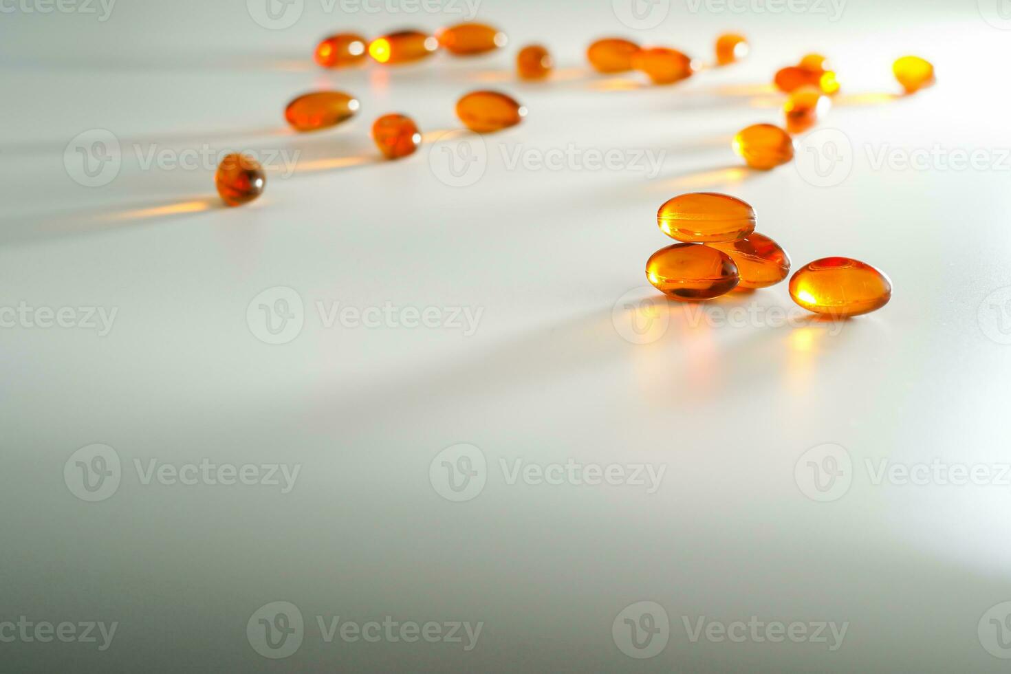 Soft gel, Close up of oil filled capsules, suitable for presenting food supplements, fish oil, omega 3, omega 6, omega 9, vitamin A, vitamin D, vitamin D3, vitamin E, evening primrose oil, photo