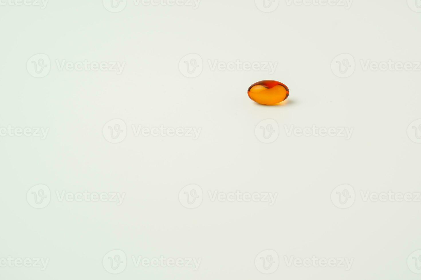 Soft gel, Close up of oil filled capsules, suitable for presenting food supplements, fish oil, omega 3, omega 6, omega 9, vitamin A, vitamin D, vitamin D3, vitamin E, evening primrose oil, photo