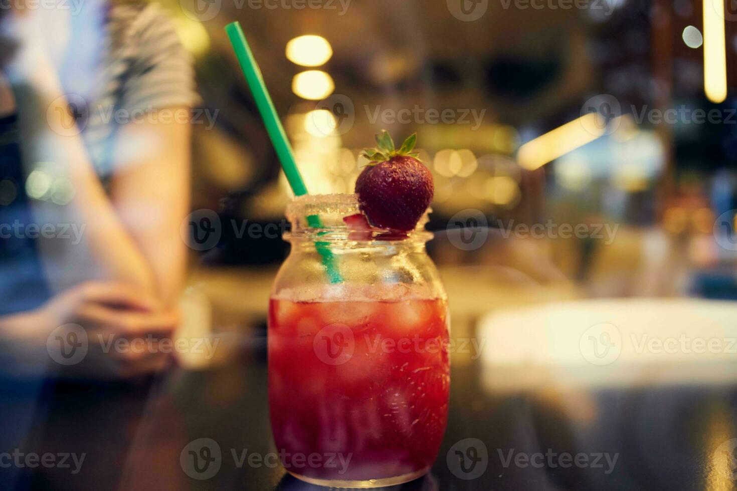 cocktail straw close-up restaurant lifestyle drink photo