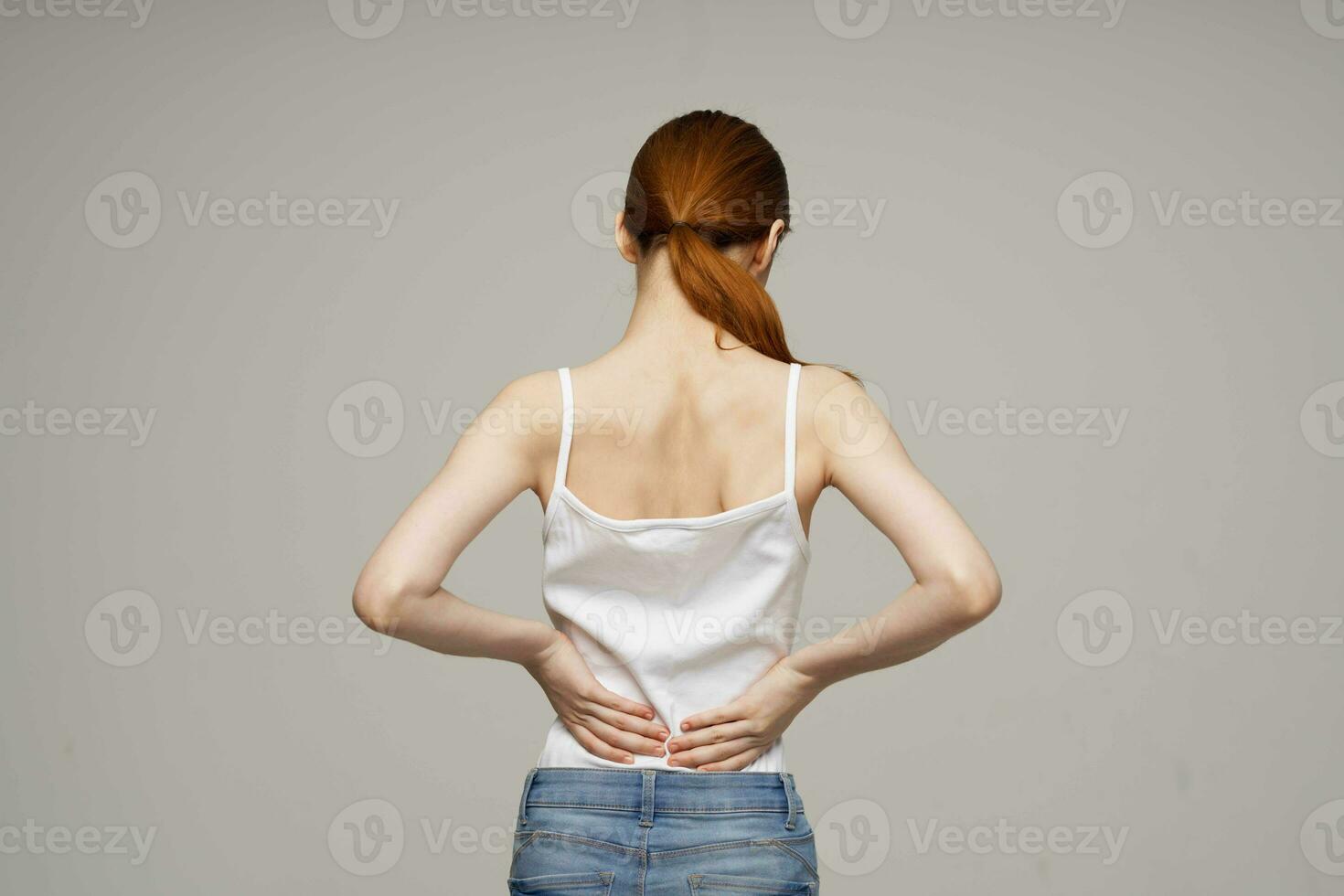 descontento mujer dolor síntomas en el articulaciones artritis ligero antecedentes foto