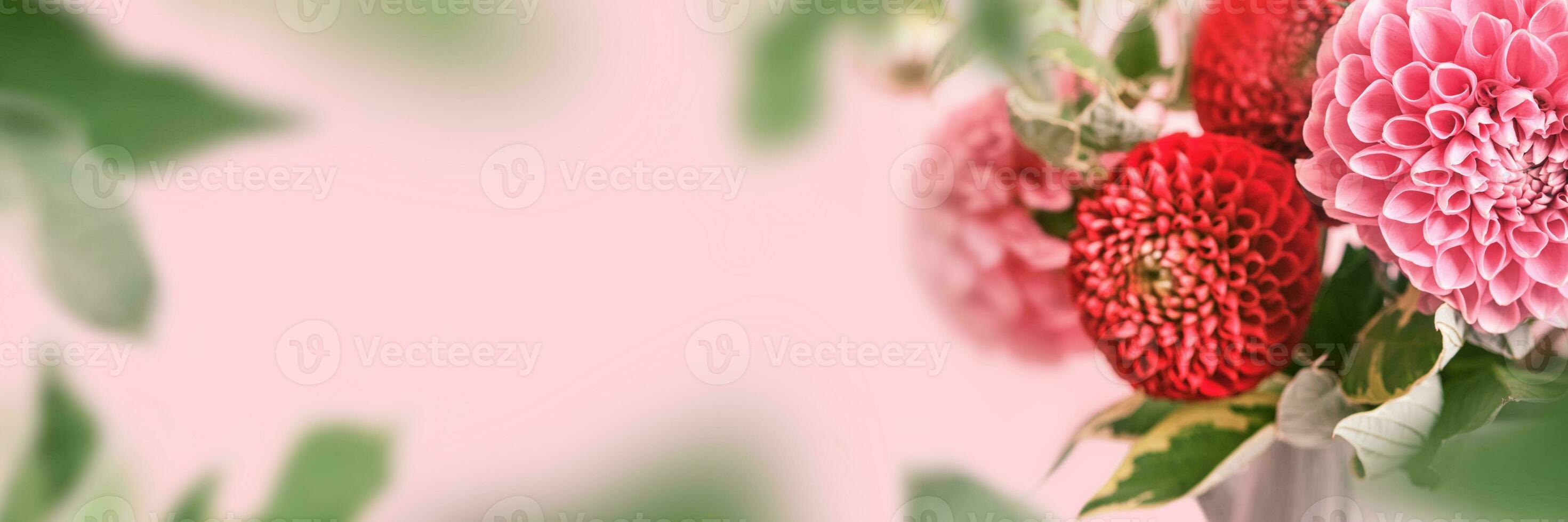 Banner with Autumn bouquet of beautiful flowers. Autumn festive decoration in pink colors, selective focus photo