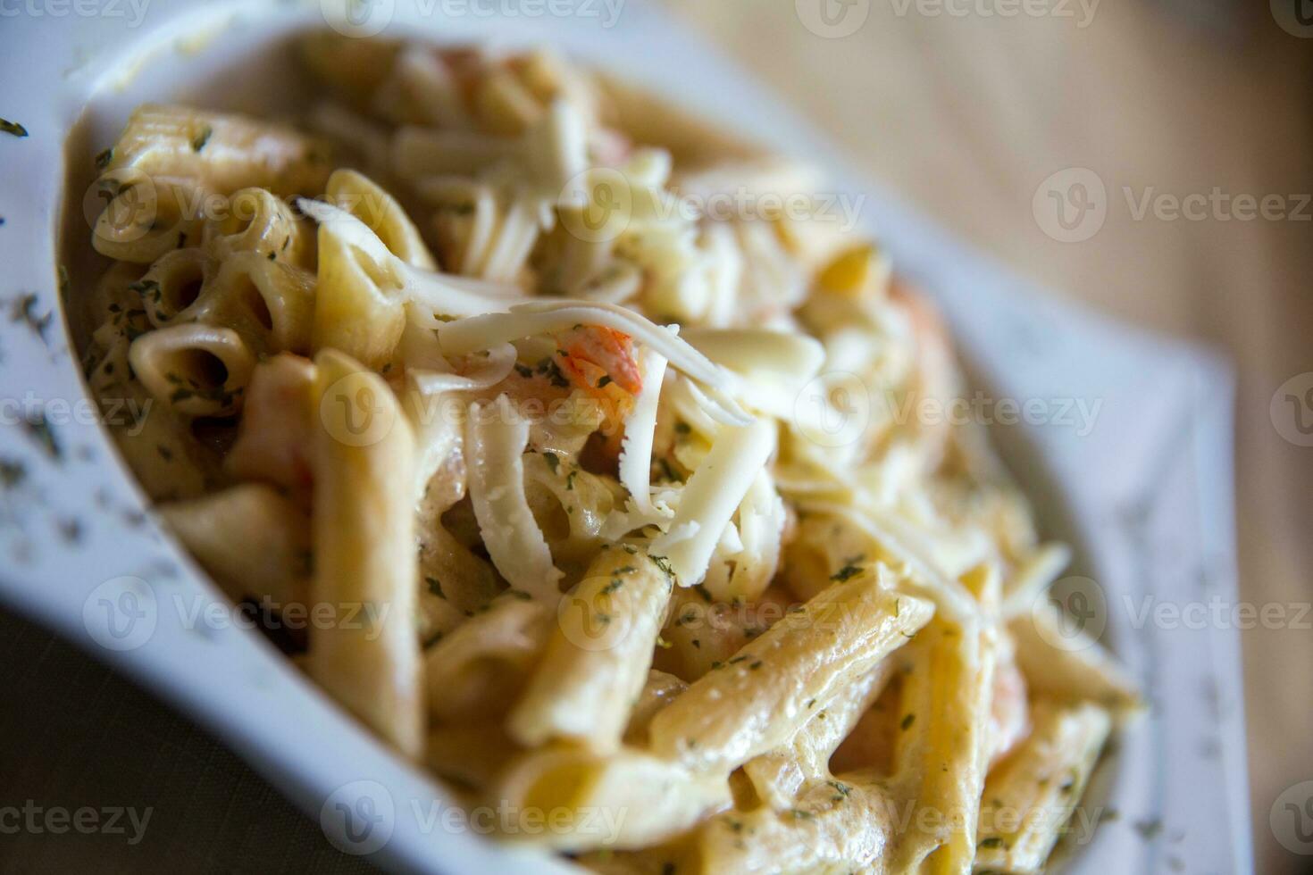 Penne Alfredo with Shrimp photo