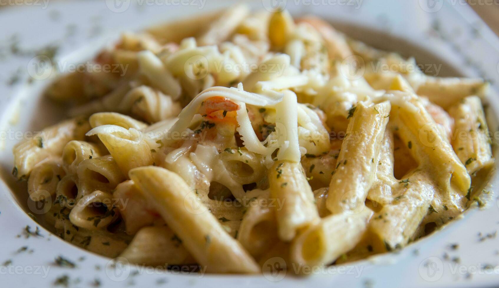 Penne Shrimp alfredo photo