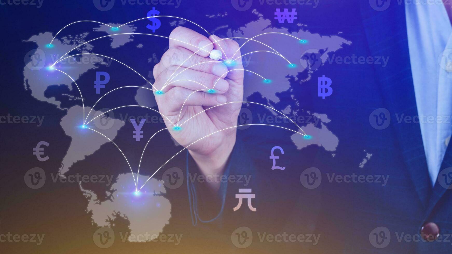 en línea bancario interbancario pago concepto. empresario prensado con virtual global moneda simbolos dinero transferencias y moneda intercambios Entre países de el mundo. foto