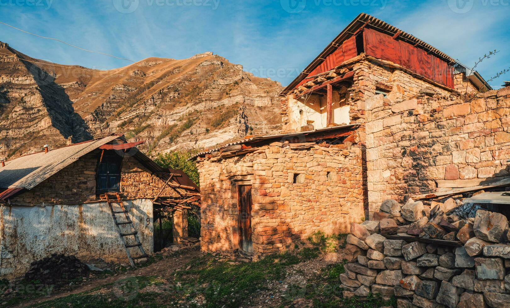 rural Roca casa en un pueblo en bien, daguestán foto