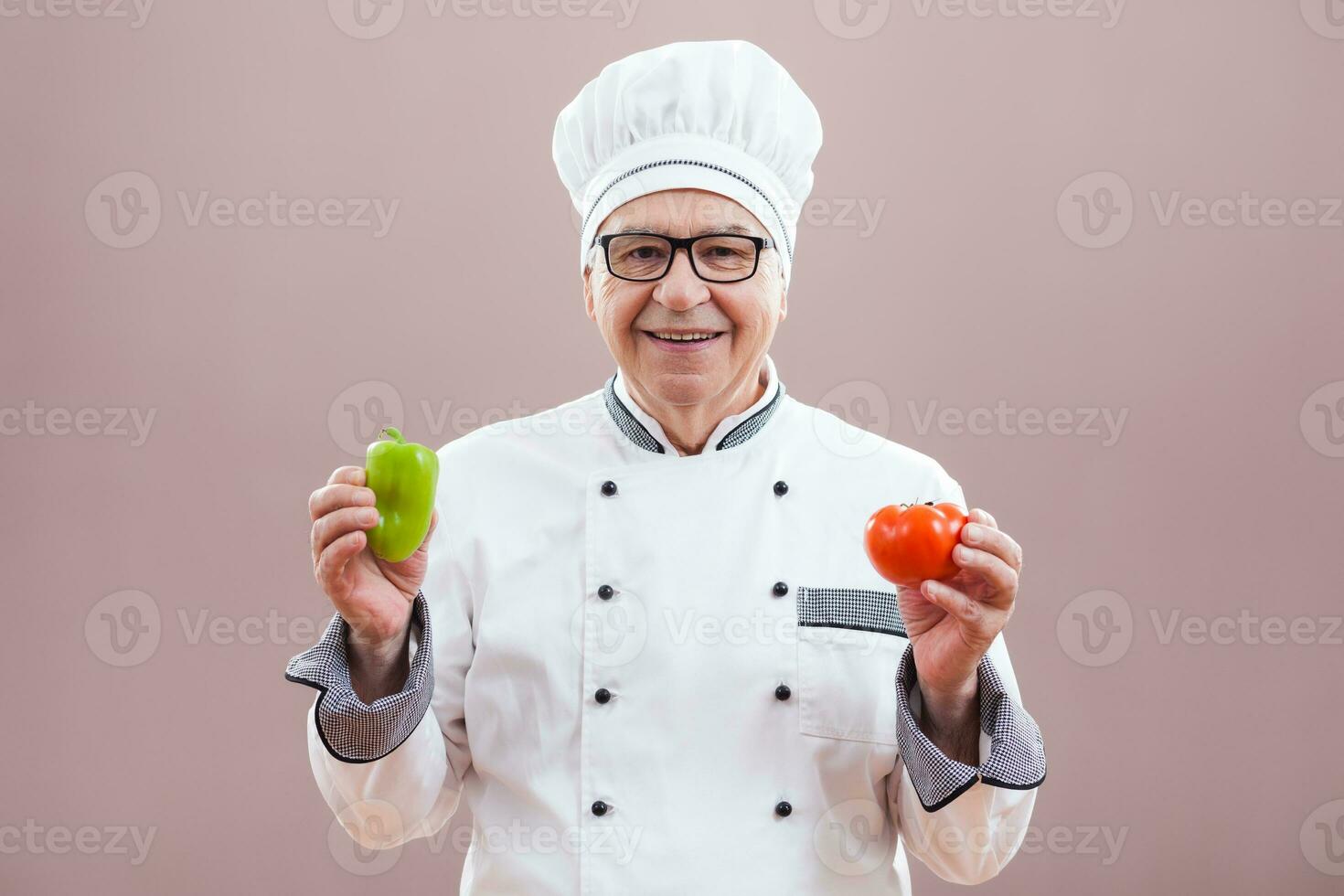 retrato de un mayor cocinero foto