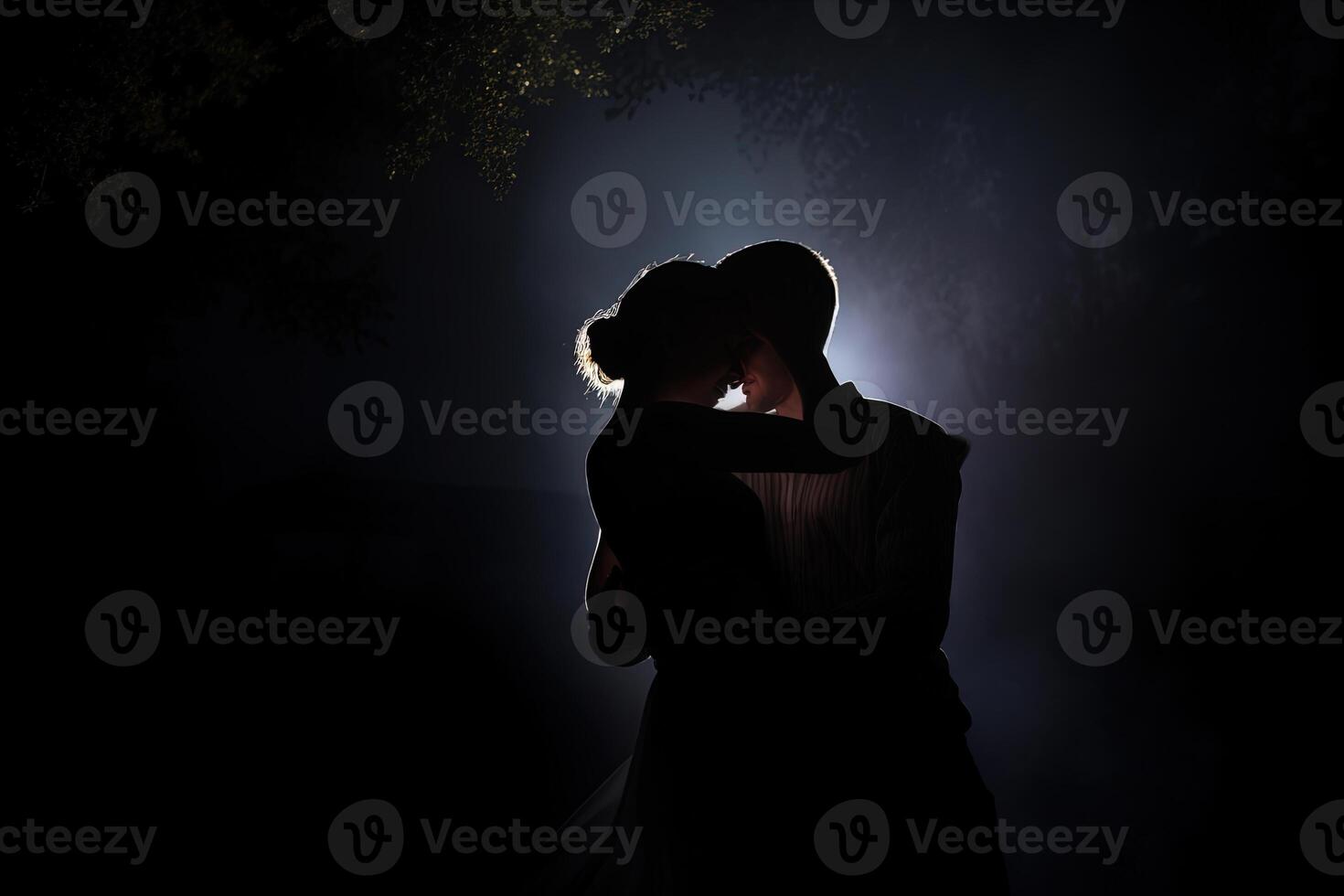 silueta de un romántico Pareja bailando y disfrutando en el oscuro. ai generado foto