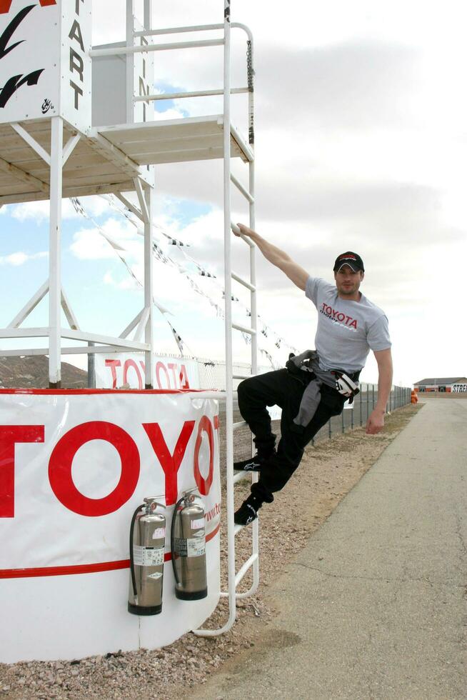 Daniel Goddard Toyota ProCelebrity Race Lancaster Training The Willows Lancaster CA March 15 2008 2008 Kathy Hutchins Hutchins Photo