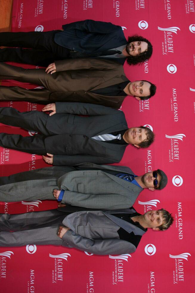 Unidentified arriving at the 44th Academy of Country Music Awards at the MGM Grand Arena in Las Vegas NV on April 5 2009 2009 Kathy Hutchins Hutchins Photo