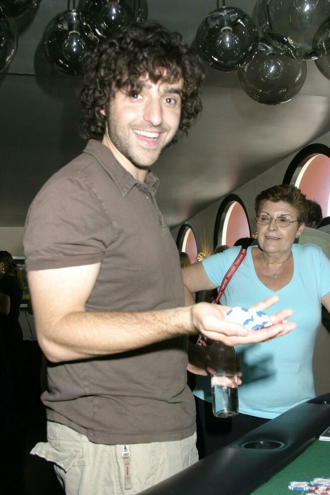 David Krumholtz GBK Emmy Gifting Suite Hollywood Roosevelt Hotel Los Angeles CA September 13 2007 2007 Kathy Hutchins Hutchins Photo