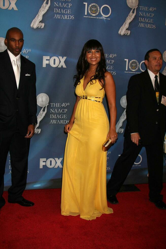 Lisa Raye arriving at the 40th Annual NAACP Image Awards at the Shrine Auditorium in Los Angeles CA on February 12 2009 2009 Kathy Hutchins Hutchins Photo