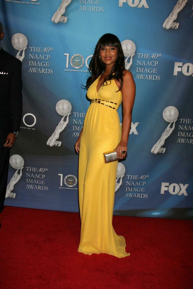 Lisa Raye arriving at the 40th Annual NAACP Image Awards at the Shrine Auditorium in Los Angeles CA on February 12 2009 2009 Kathy Hutchins Hutchins Photo