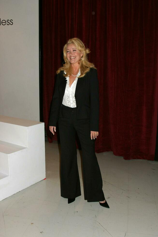 Melody Thomas Scott 900 Weeks at 1 in Ratings Young  The Restless  On Set Celebration CBS Television City Los Angeles CA January 14 2006 2006 Kathy Hutchins Hutchins Photo