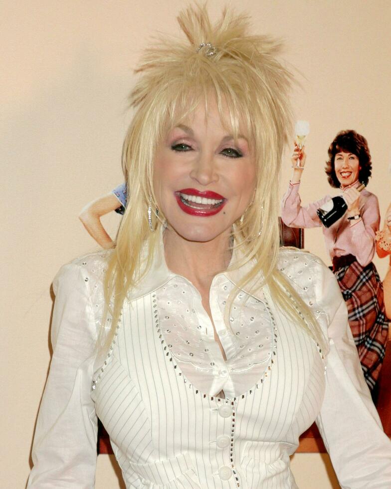 Dolly Parton DVD Release Party for Special Edition of 9 to 5 The Annex Hollywood  Highland Los Angeles CA March 30 2006 2006 Kathy Hutchins Hutchins Photo
