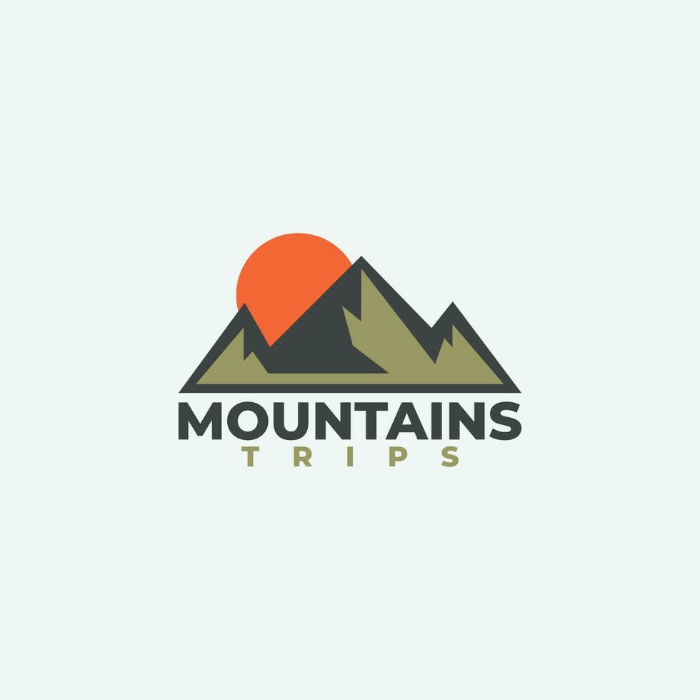 montañas excursiones logo vector