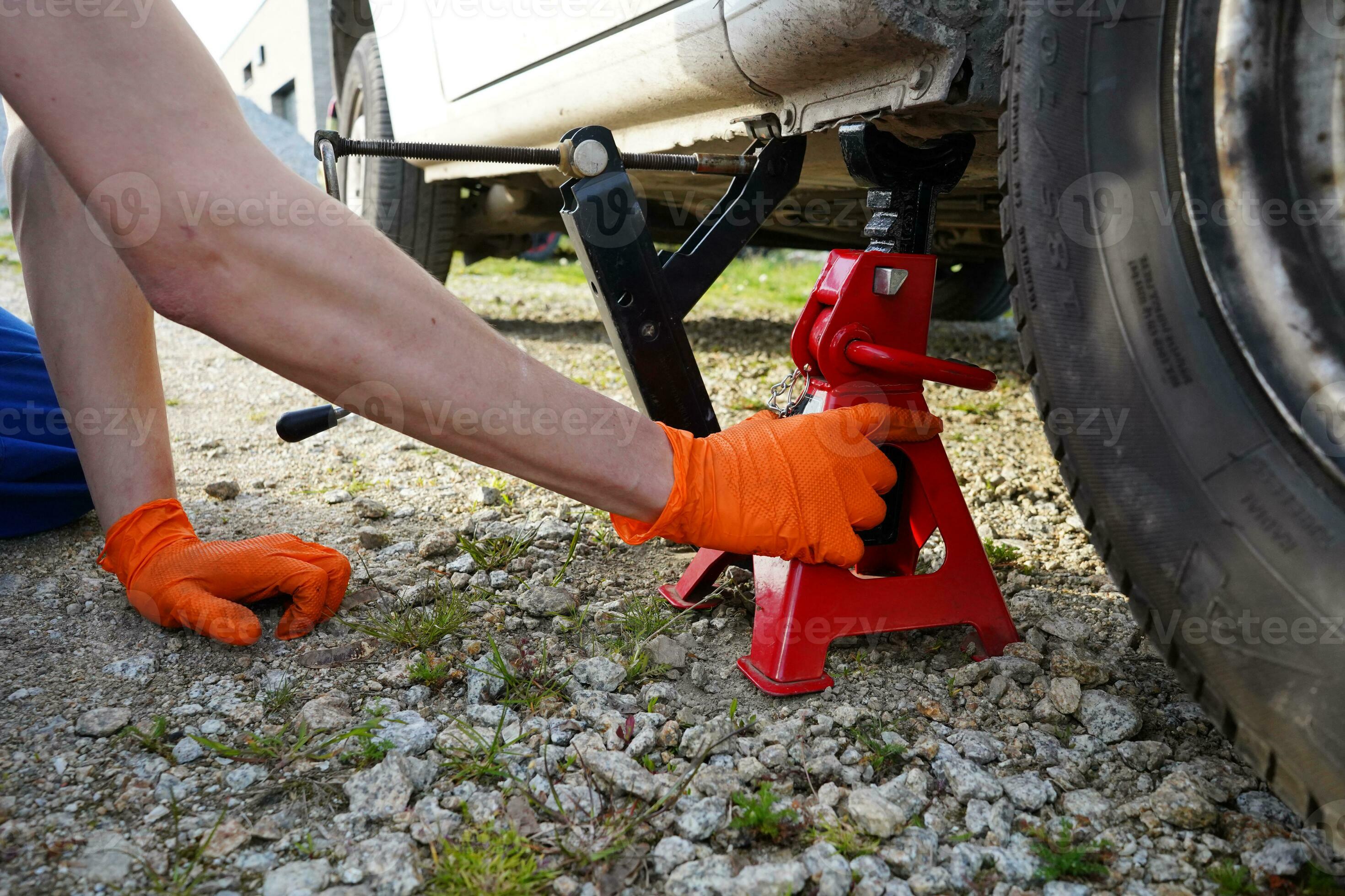 Mechanic car jack deals