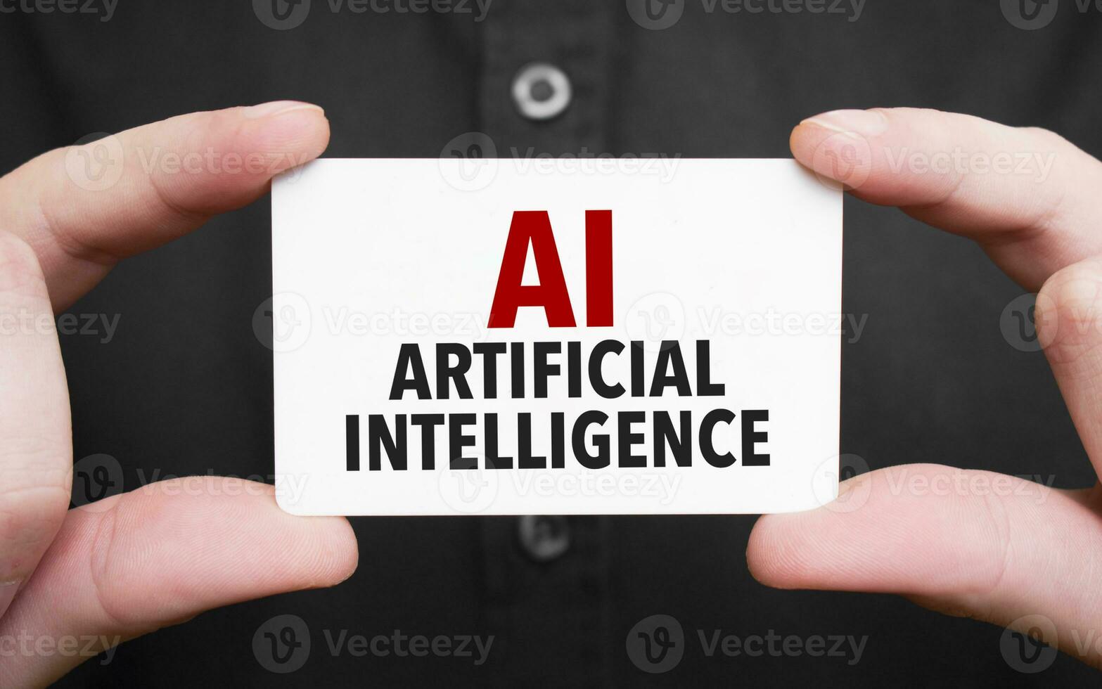 empresario participación un tarjeta con texto ai - artificial inteligencia negocio concepto foto