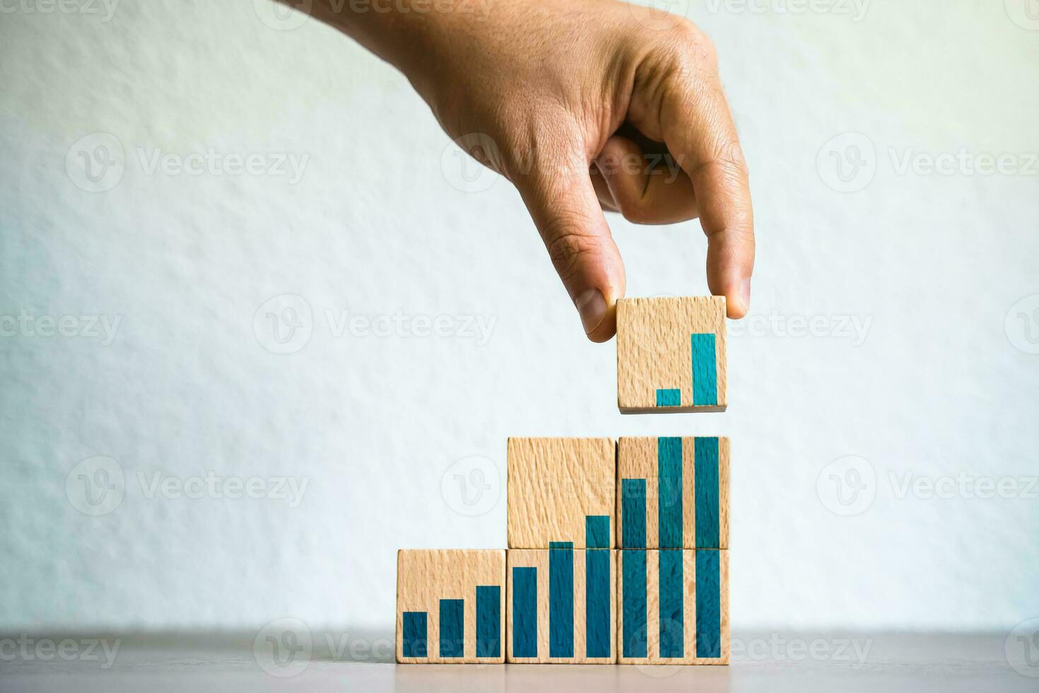 hacer un exitoso negocio. personal crecimiento. creciente ventas y ganancias, mejorando actuación. económico crecimiento. financiero éxito. mejorando productividad y eficiencia. ecología, industria. foto