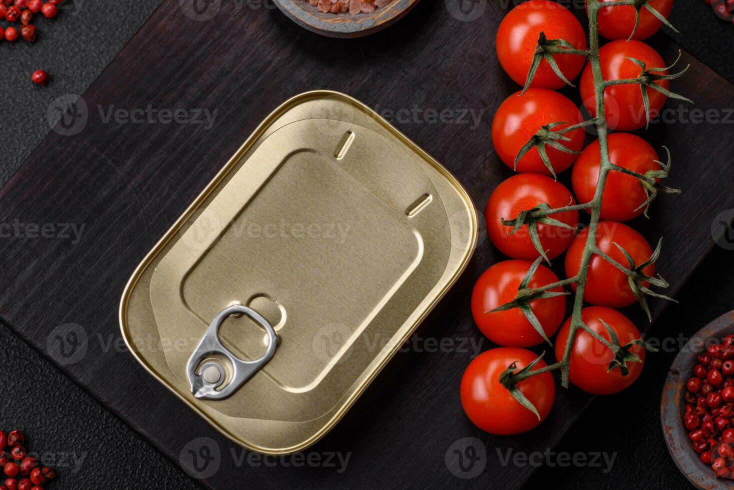 Tin or aluminum rectangular can of canned food with a key photo