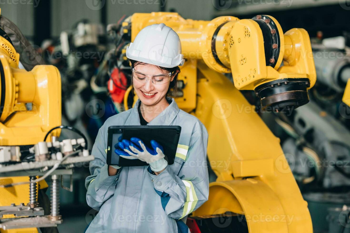 Robotic engineer conduct regular maintenance by inspecting, testing, and running software test to ensure robot stay in standard condition.Recording, reporting damaged, uncompleted items to supervisor photo