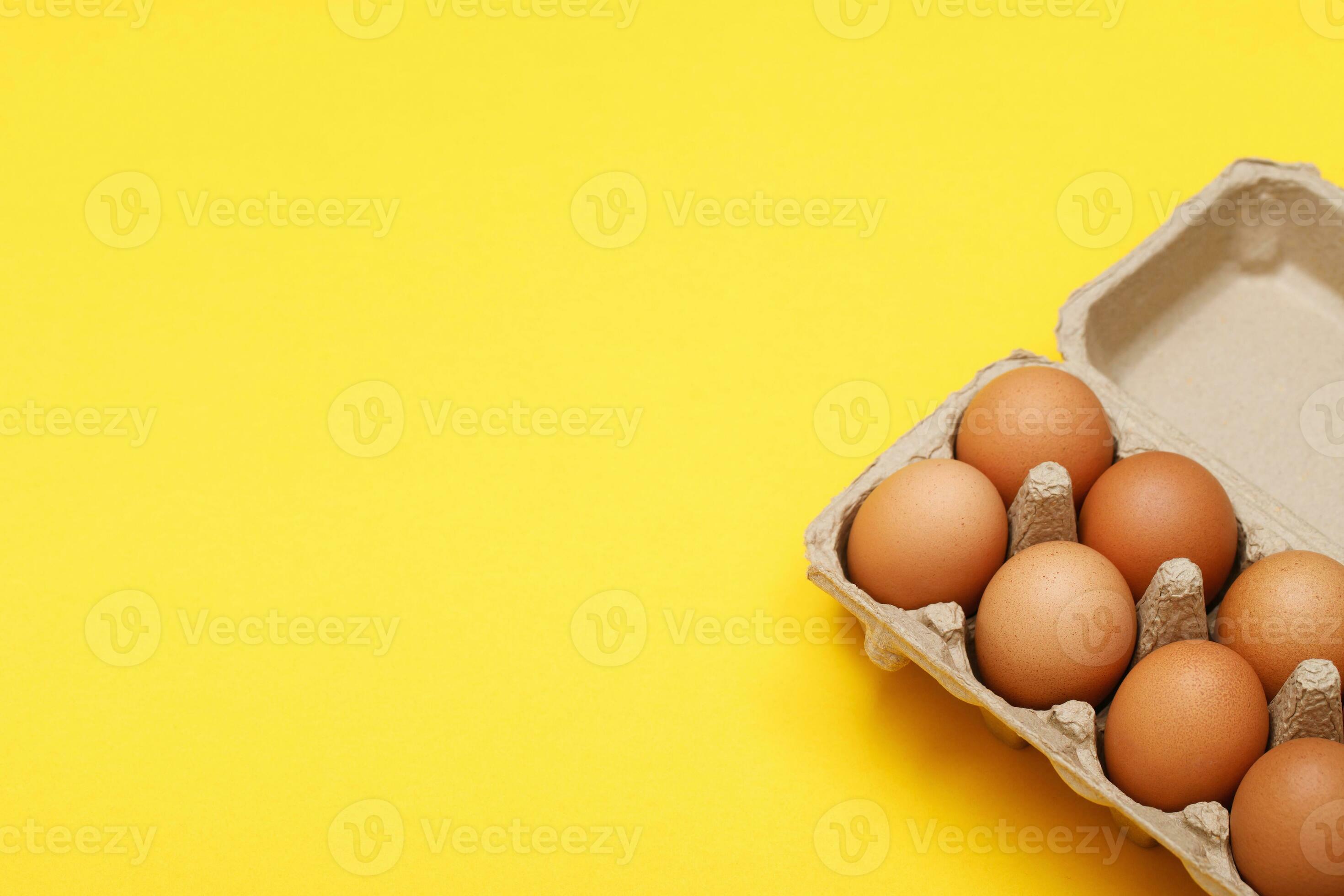 The benefits of egg yolks and egg whites are high in protein for the