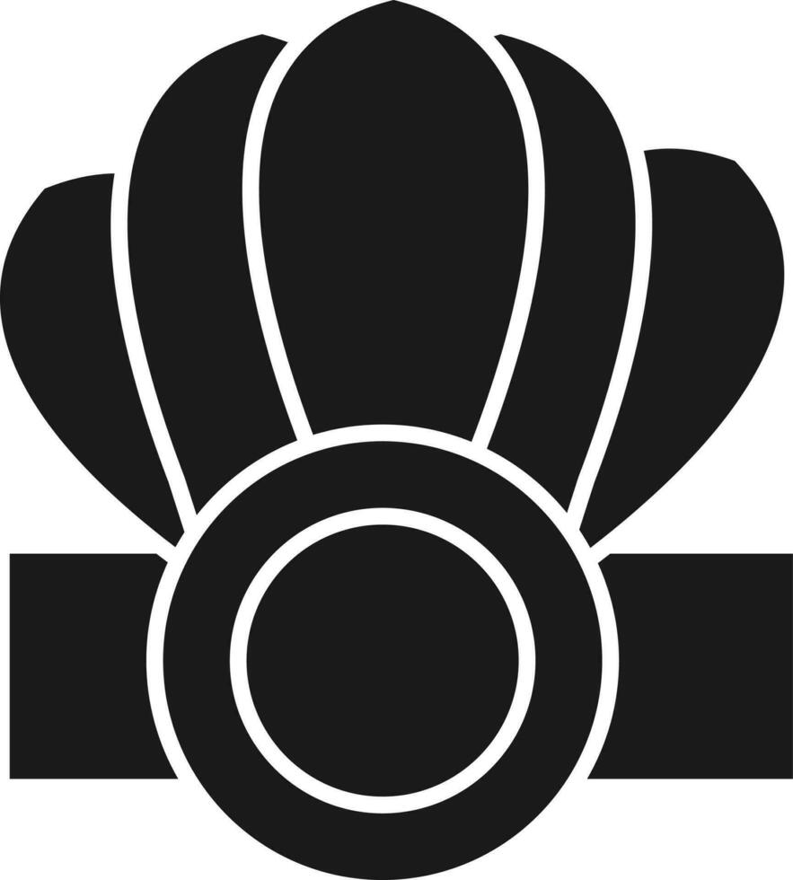 Headdress Icon In Black and White Color. vector