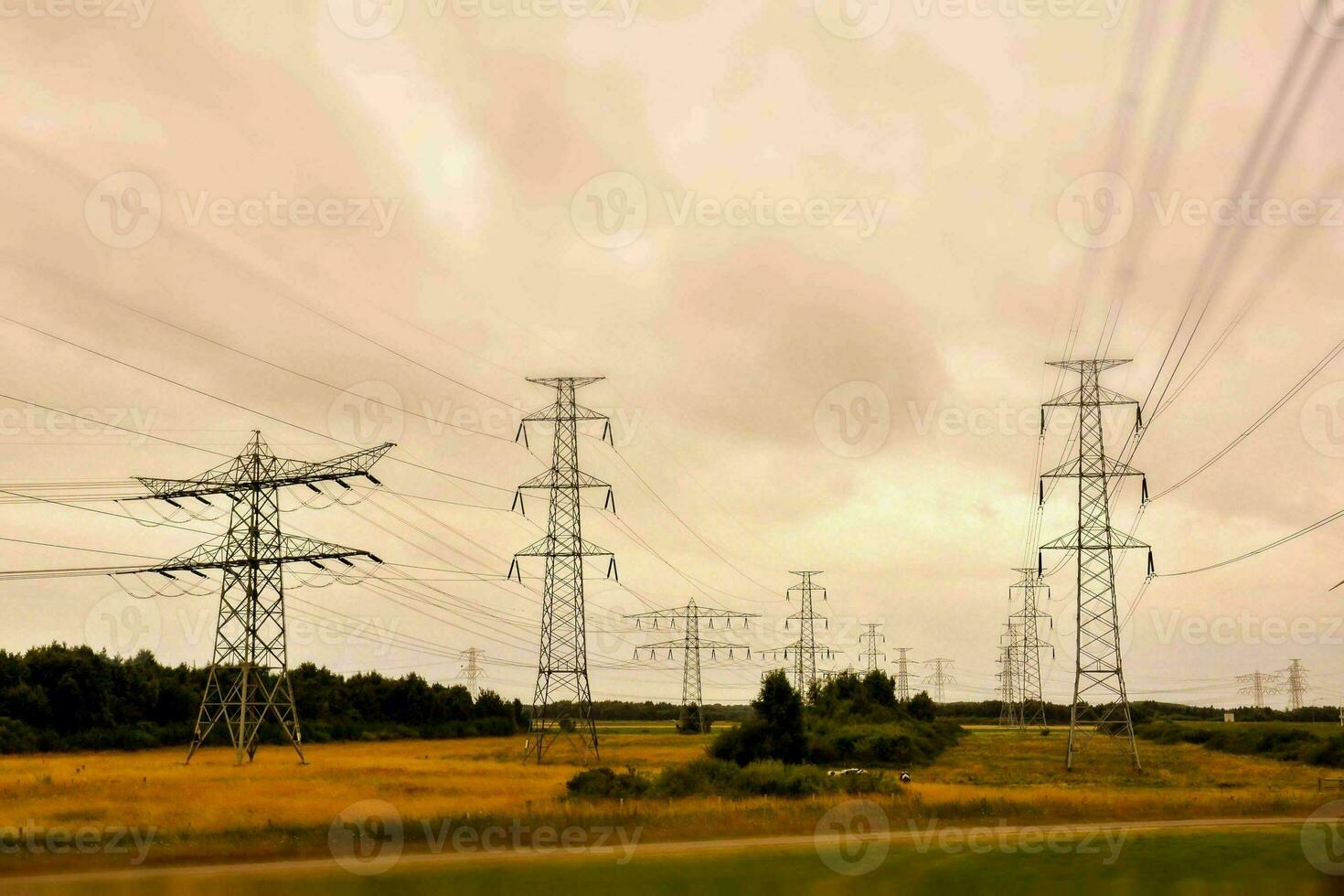 Electricity power pylon photo