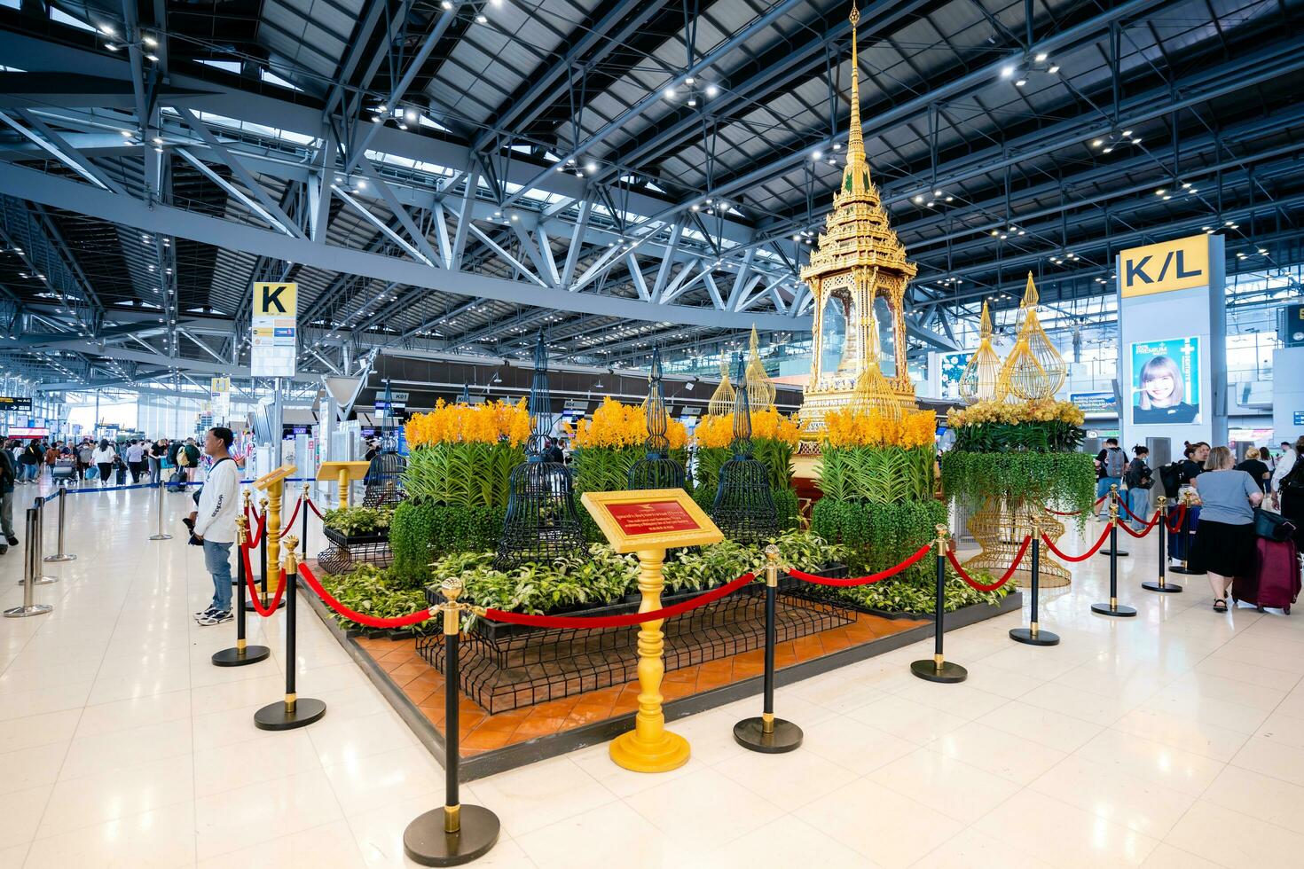 Buddha Parks Near Bangkok Airport www.vecteezy.com