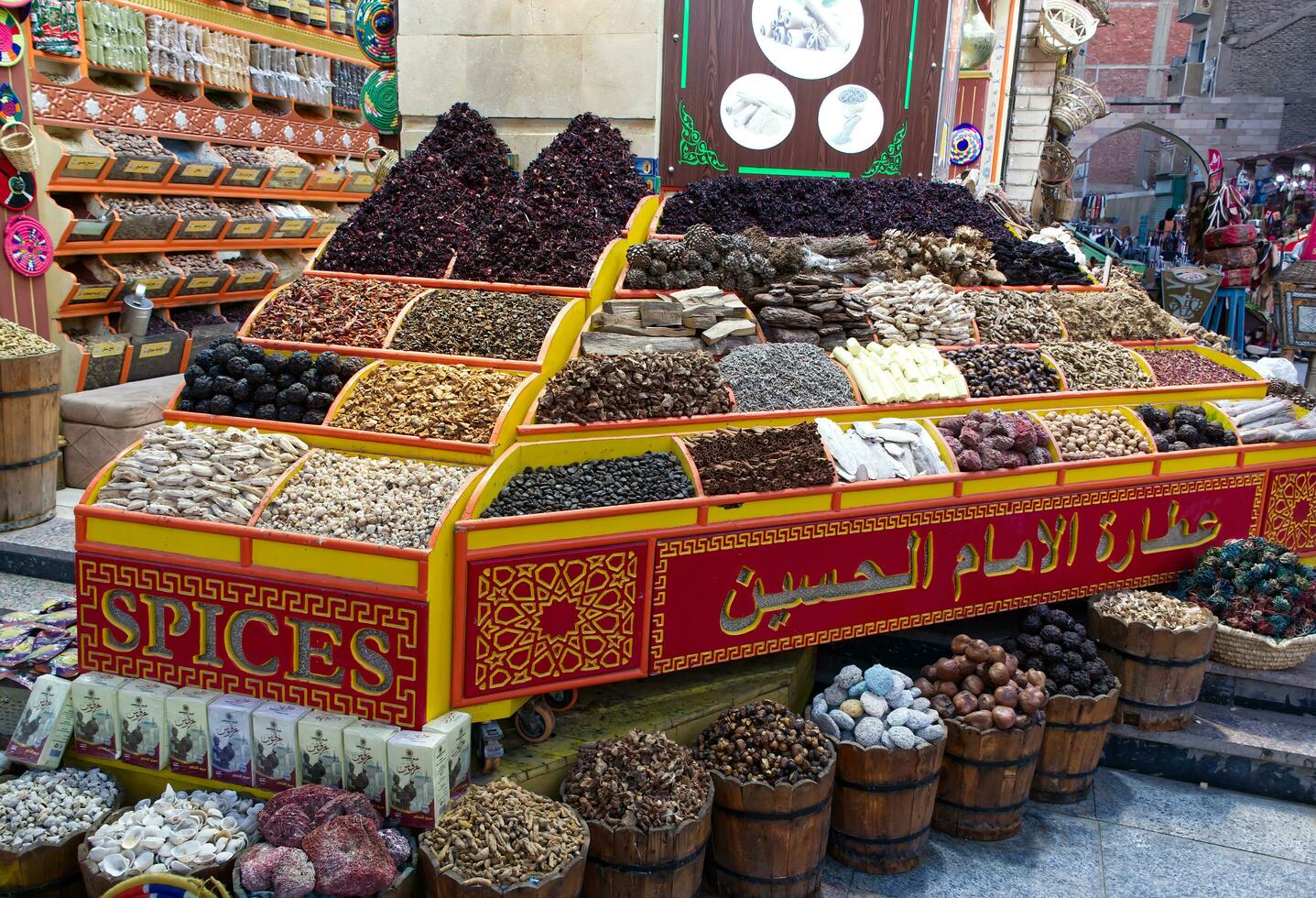 tradicional egipcio bazar con hierbas y especias en El Cairo. Egipto. foto