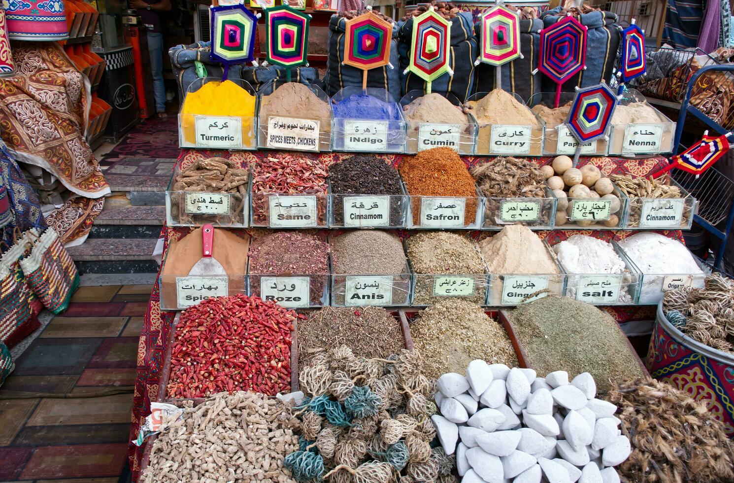 tradicional egipcio bazar con hierbas y especias en El Cairo. Egipto. foto