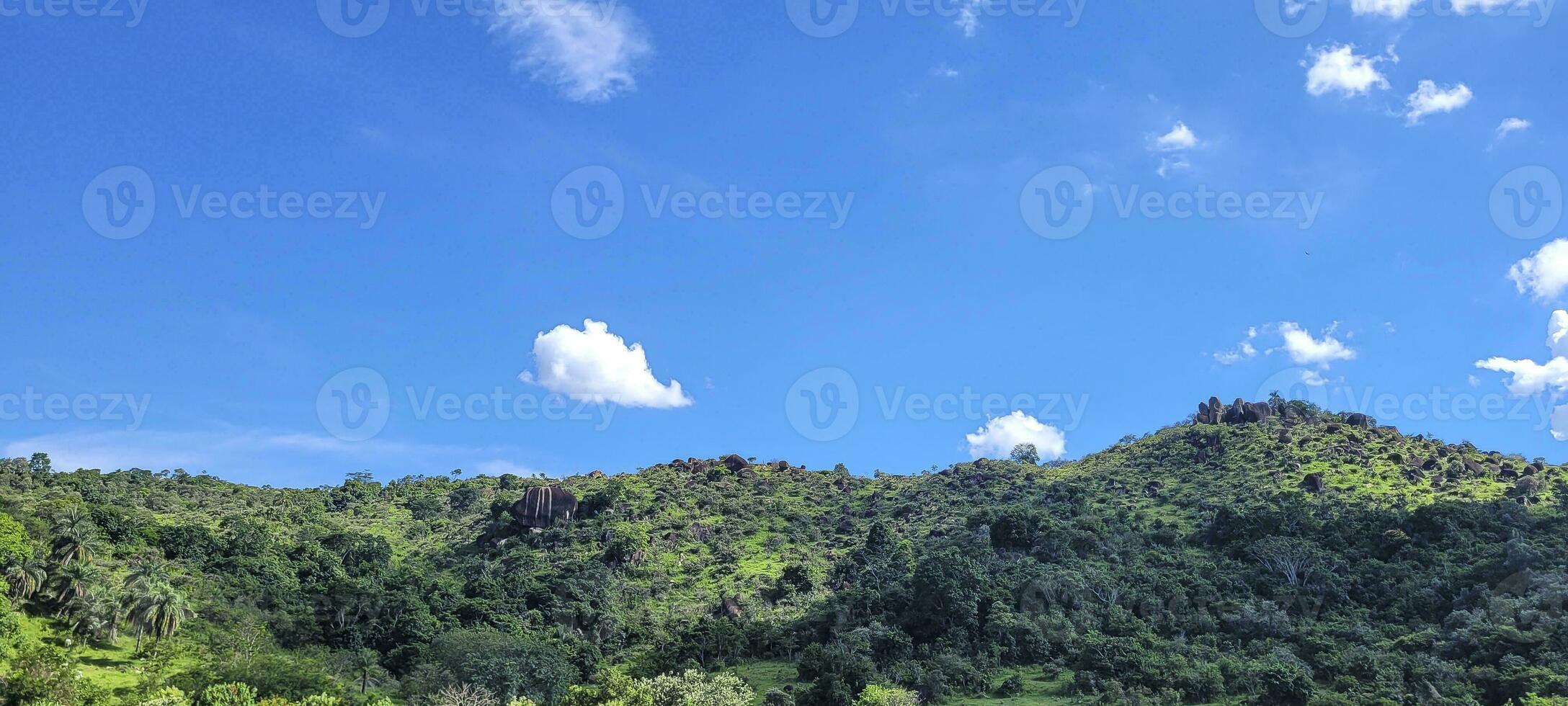 image of mountains in the interior of Brazil photo