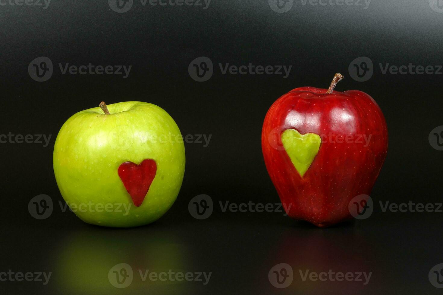 Apple heart red green photo