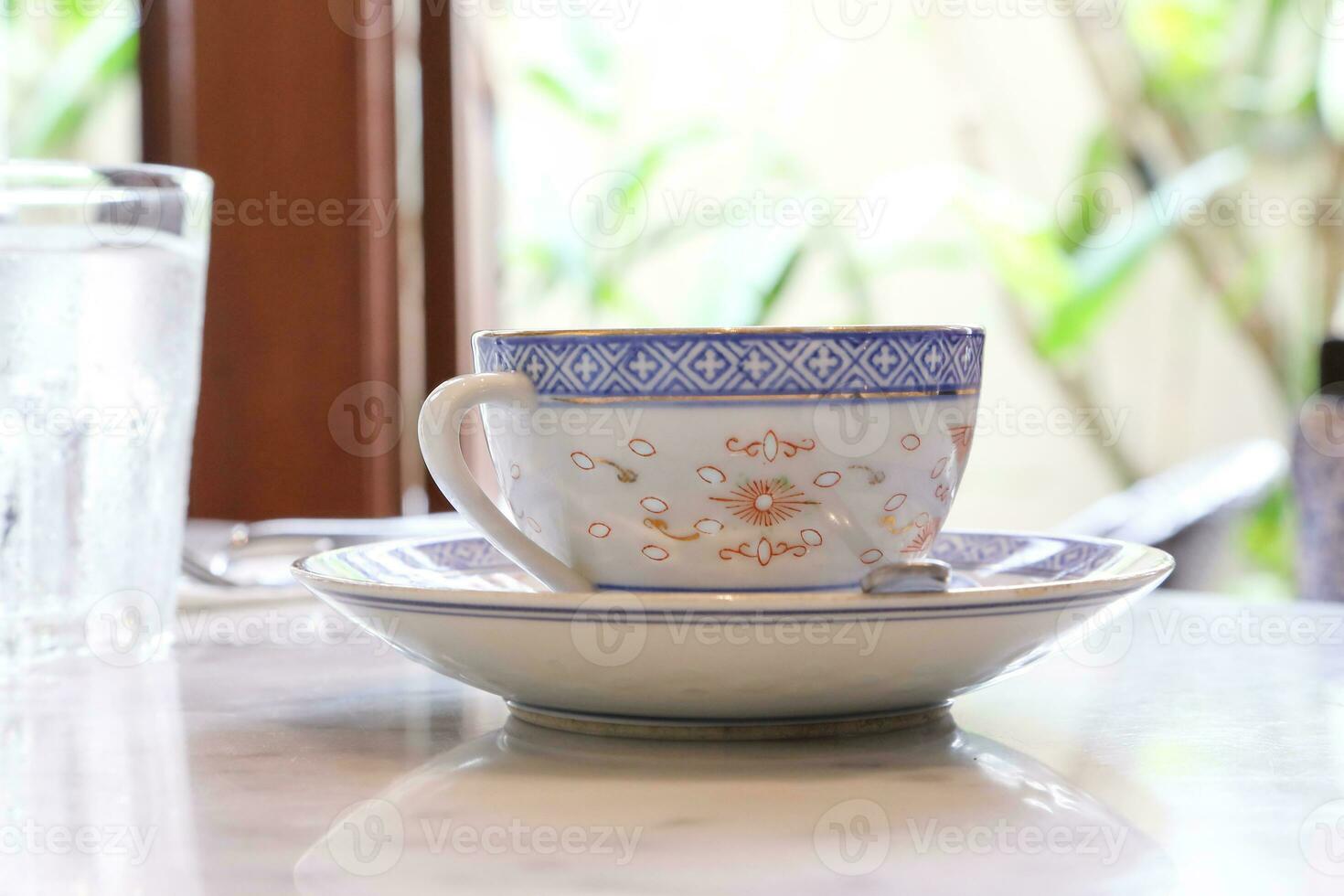 tea cup saucer photo