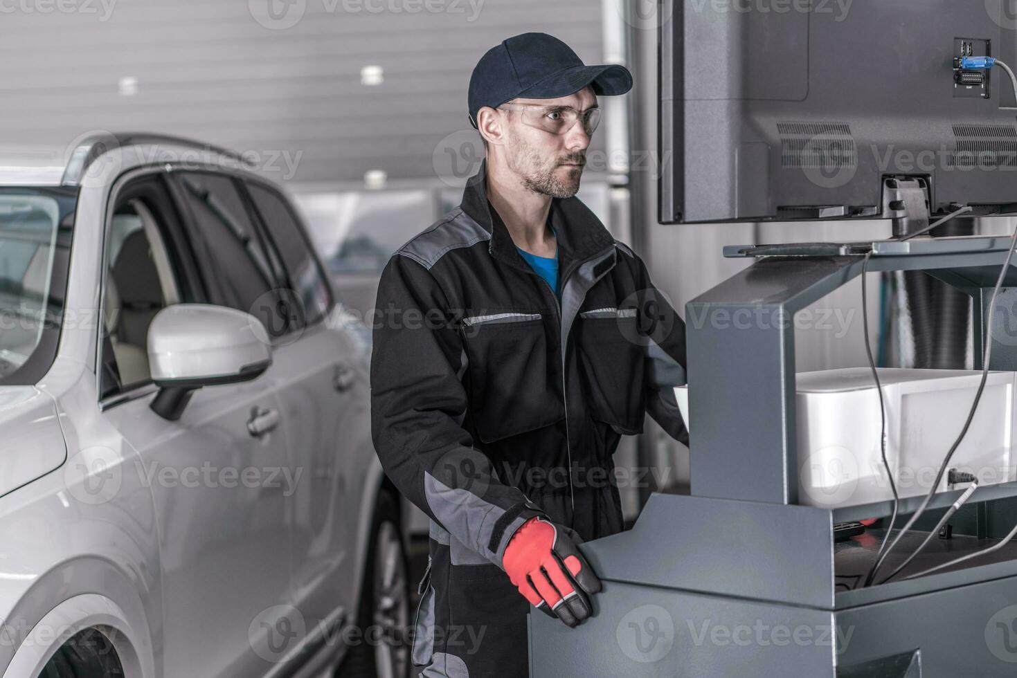 Auto Service Technician photo